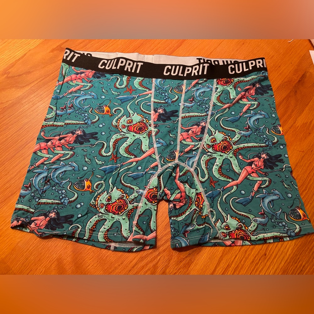 Culprit Killer Octopus Women’s Boxer Briefs